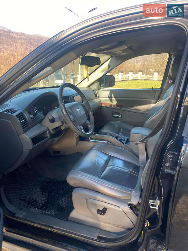 Позашляховик / Кросовер Jeep Grand Cherokee 2005 в Тячеві
