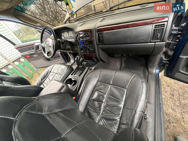 Внедорожник / Кроссовер Jeep Grand Cherokee 2003 в Владимирце