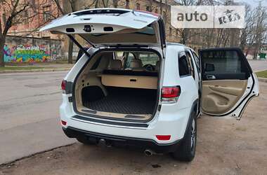 Внедорожник / Кроссовер Jeep Grand Cherokee 2018 в Николаеве