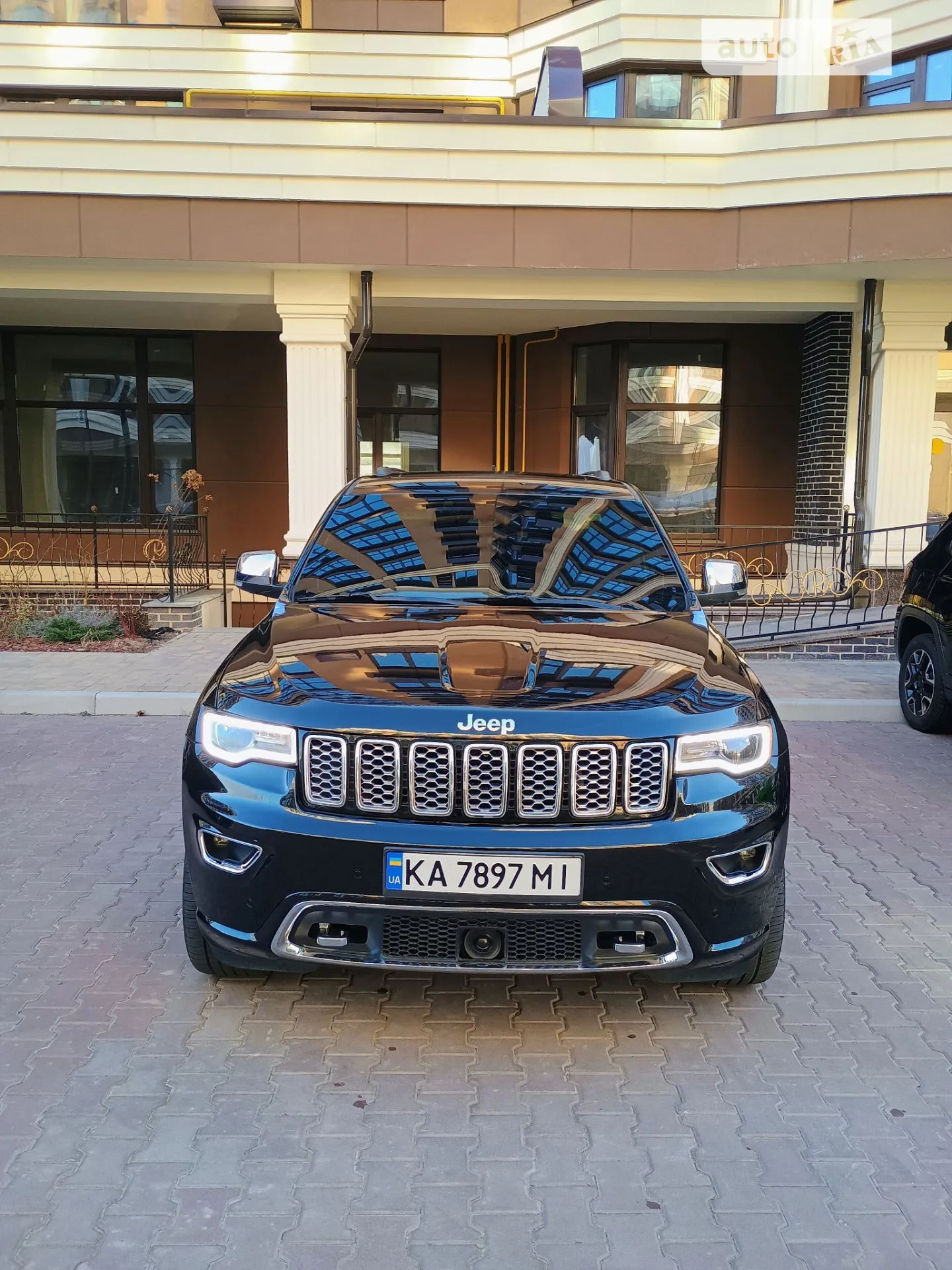 2019 Jeep Grand Cherokee - мініатюра 10