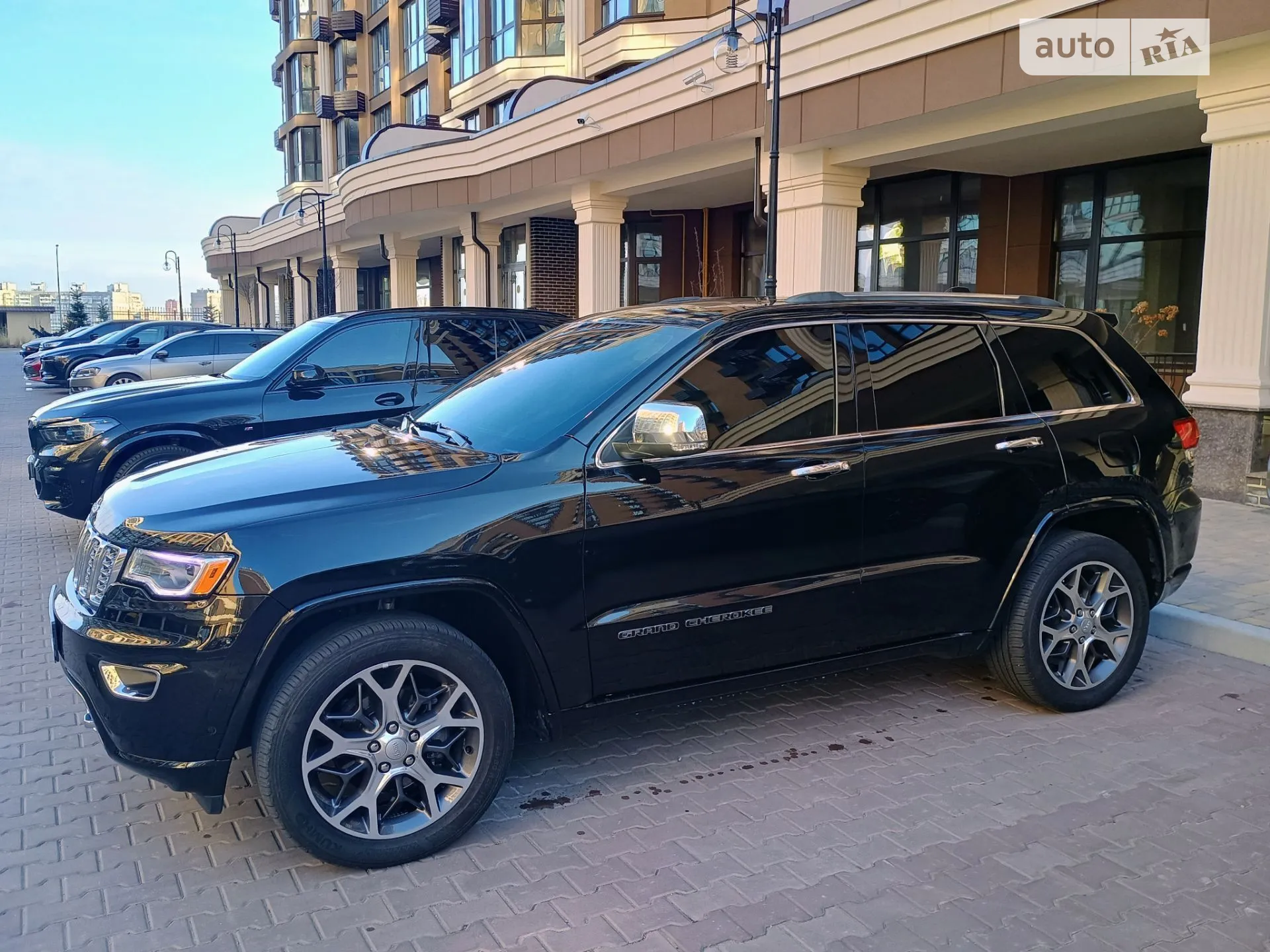 2019 Jeep Grand Cherokee - мініатюра 12