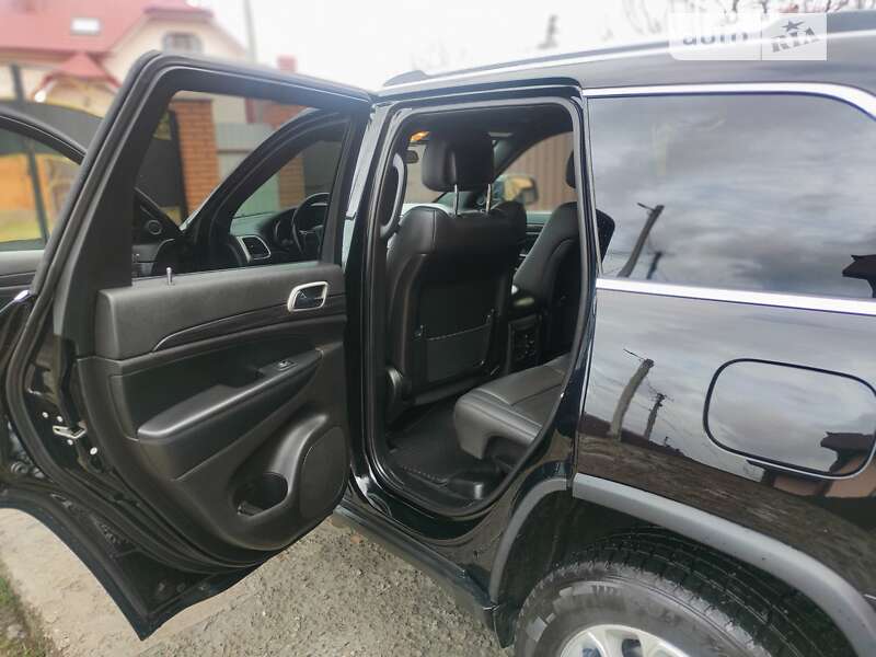 Внедорожник / Кроссовер Jeep Grand Cherokee 2021 в Киеве