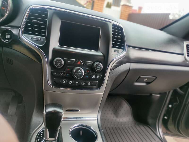 Внедорожник / Кроссовер Jeep Grand Cherokee 2021 в Киеве