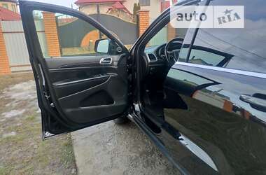 Внедорожник / Кроссовер Jeep Grand Cherokee 2021 в Киеве