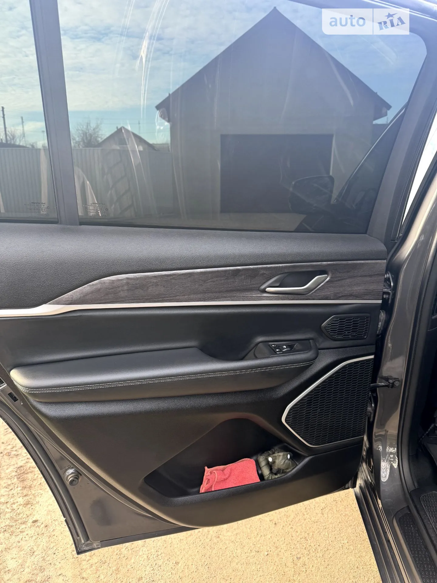 2022 Jeep Grand Cherokee - мініатюра 4