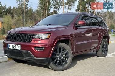 Внедорожник / Кроссовер Jeep Grand Cherokee 2018 в Киеве