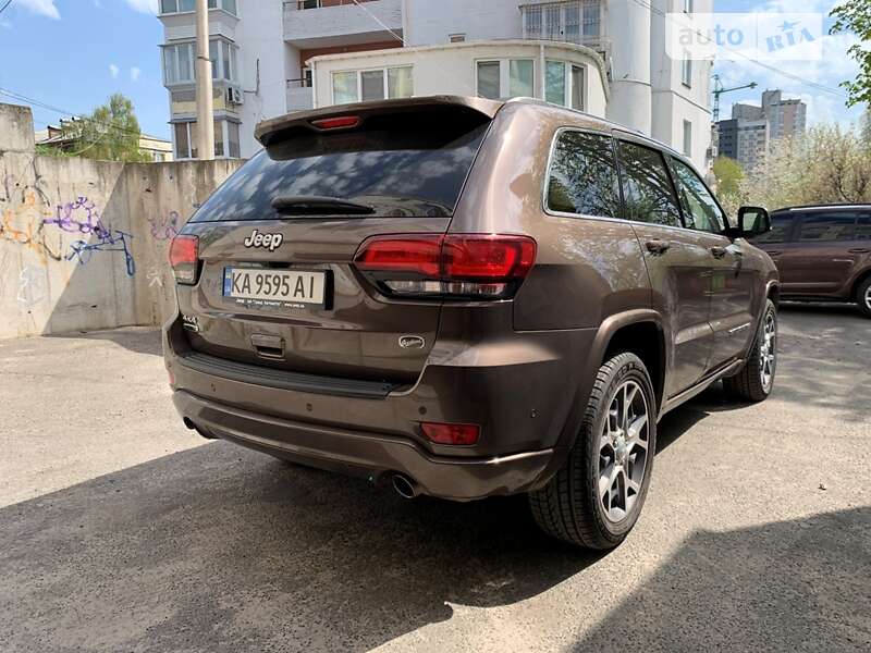 Позашляховик / Кросовер Jeep Grand Cherokee 2021 в Києві