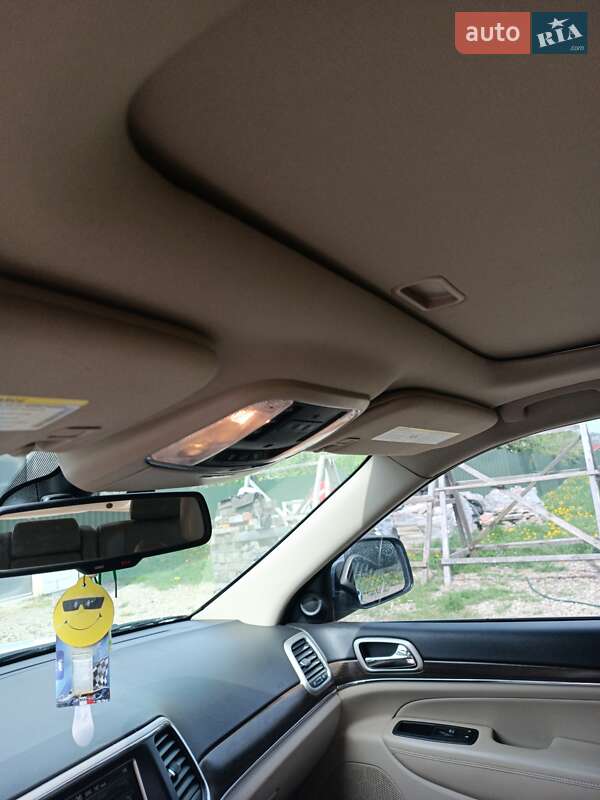 Внедорожник / Кроссовер Jeep Grand Cherokee 2013 в Косове