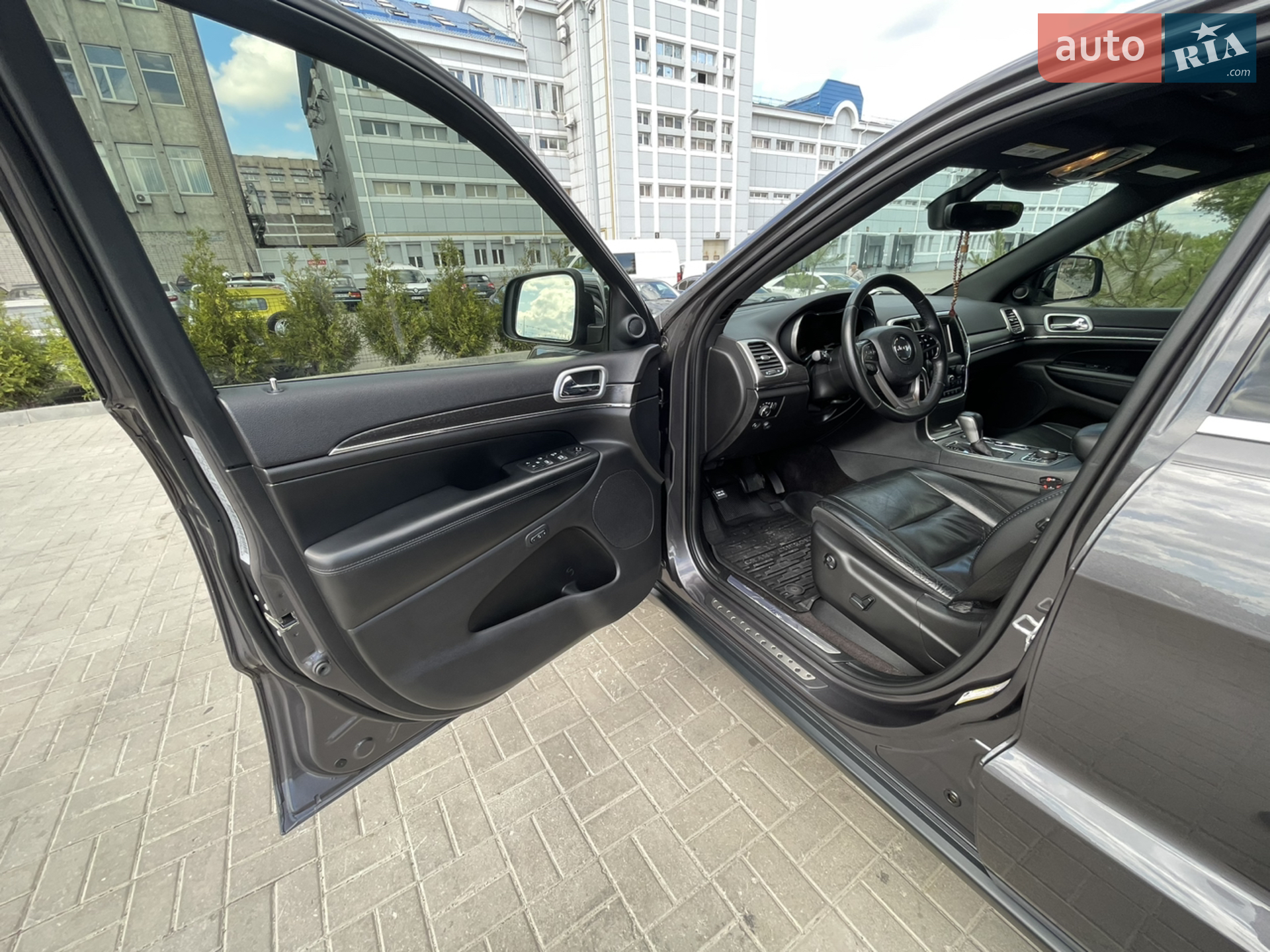 2018 Jeep Grand Cherokee - мініатюра 34