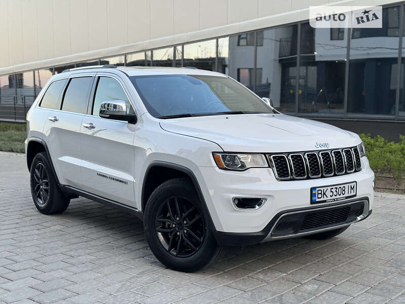 Внедорожник / Кроссовер Jeep Grand Cherokee 2020 в Ровно