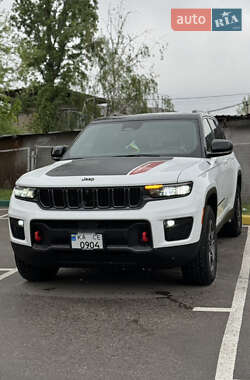 Внедорожник / Кроссовер Jeep Grand Cherokee 2022 в Киеве