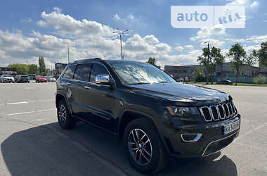 Внедорожник / Кроссовер Jeep Grand Cherokee 2017 в Киеве