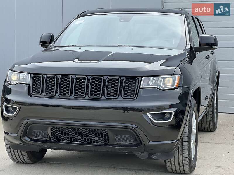 Внедорожник / Кроссовер Jeep Grand Cherokee 2021 в Одессе