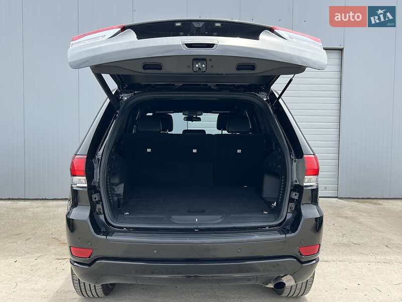 Внедорожник / Кроссовер Jeep Grand Cherokee 2021 в Одессе