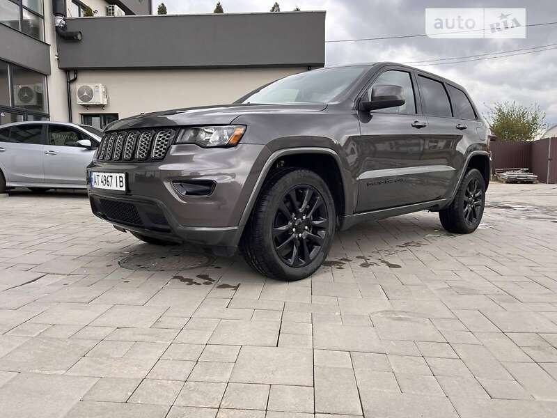 Внедорожник / Кроссовер Jeep Grand Cherokee 2019 в Ивано-Франковске