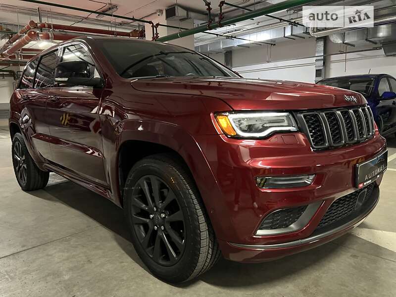 Внедорожник / Кроссовер Jeep Grand Cherokee 2018 в Киеве