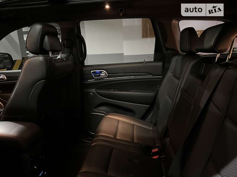 Внедорожник / Кроссовер Jeep Grand Cherokee 2018 в Киеве