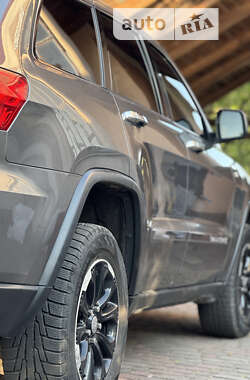 Позашляховик / Кросовер Jeep Grand Cherokee 2011 в Львові