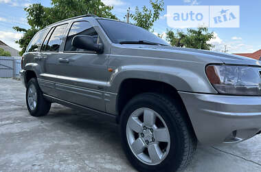 Внедорожник / Кроссовер Jeep Grand Cherokee 2002 в Тульчине