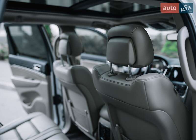 Позашляховик / Кросовер Jeep Grand Cherokee 2018 в Києві