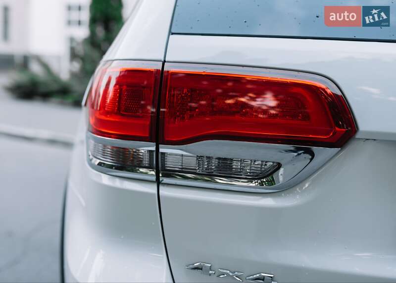 Позашляховик / Кросовер Jeep Grand Cherokee 2018 в Києві