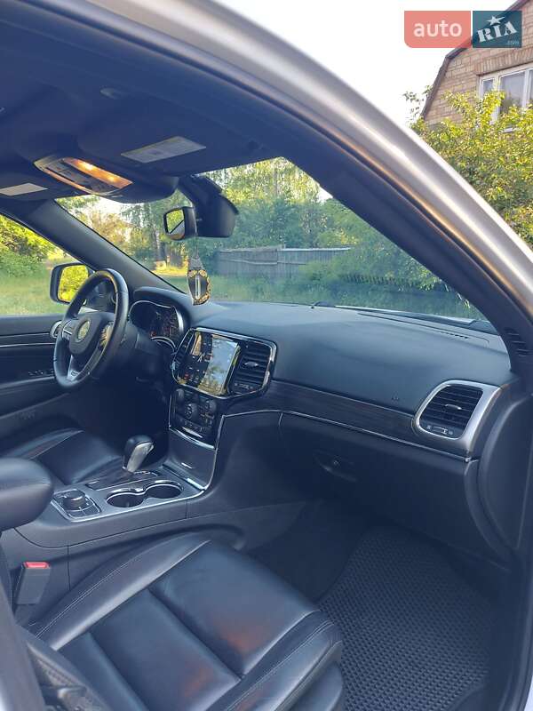 Позашляховик / Кросовер Jeep Grand Cherokee 2019 в Києві