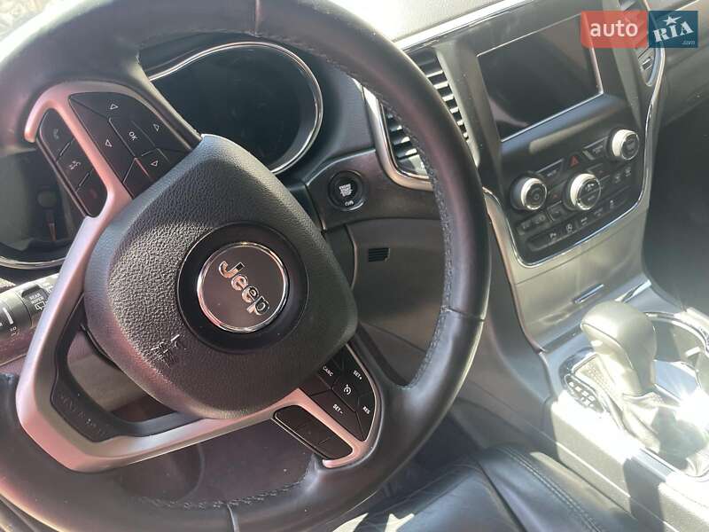 Внедорожник / Кроссовер Jeep Grand Cherokee 2018 в Кропивницком