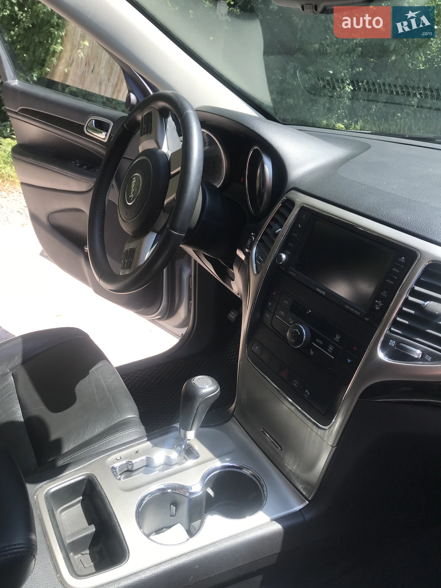 2012 Jeep Grand Cherokee - мініатюра 8