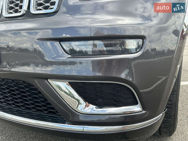 Внедорожник / Кроссовер Jeep Grand Cherokee 2018 в Киеве