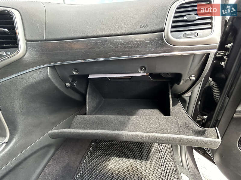 Внедорожник / Кроссовер Jeep Grand Cherokee 2018 в Киеве