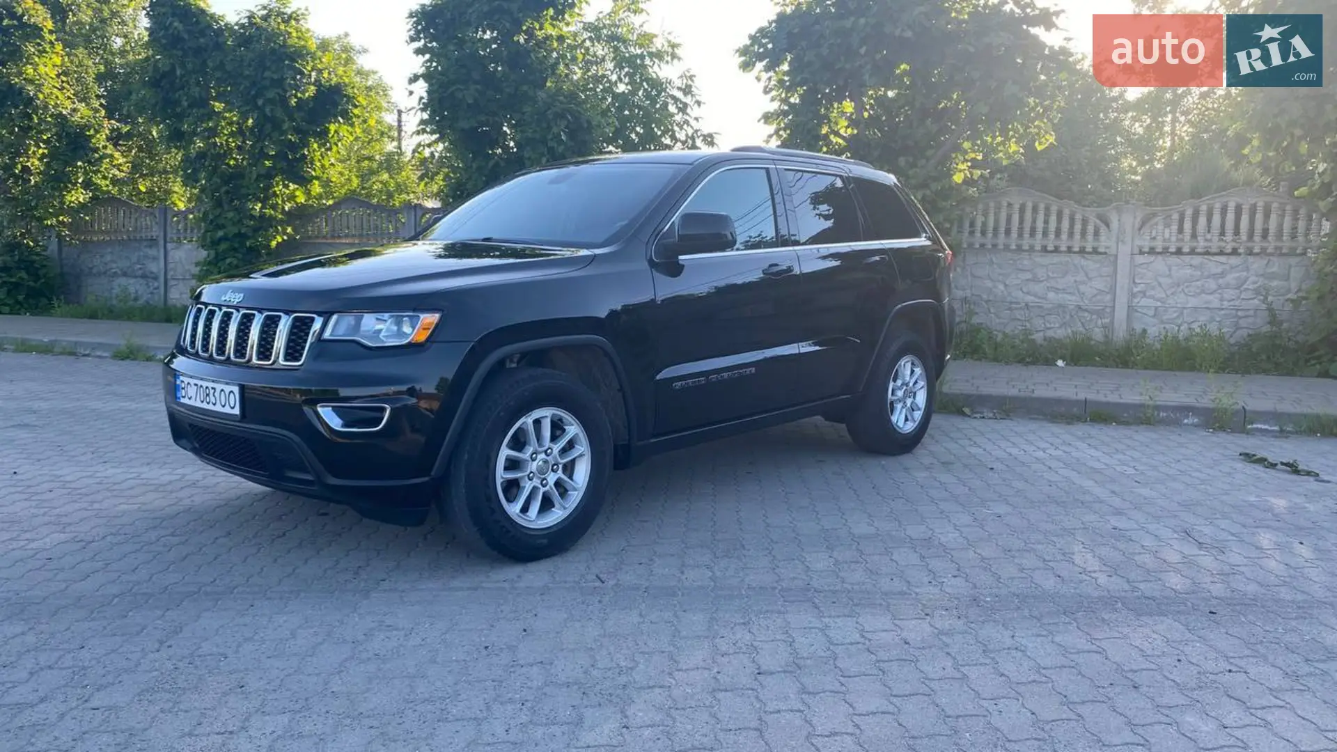 2019 Jeep Grand Cherokee - мініатюра 3