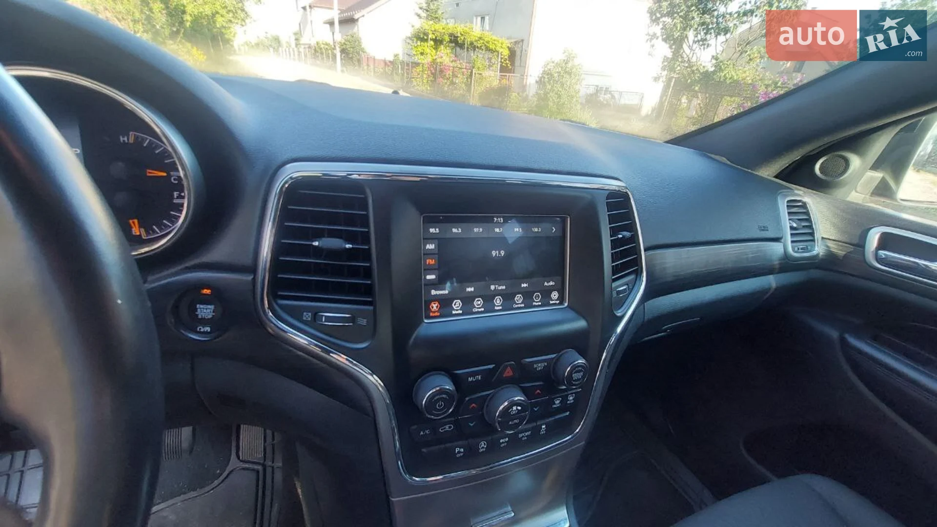 2019 Jeep Grand Cherokee - мініатюра 8