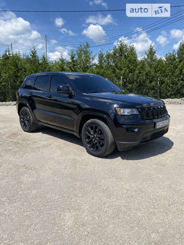 Jeep Grand Cherokee 2017