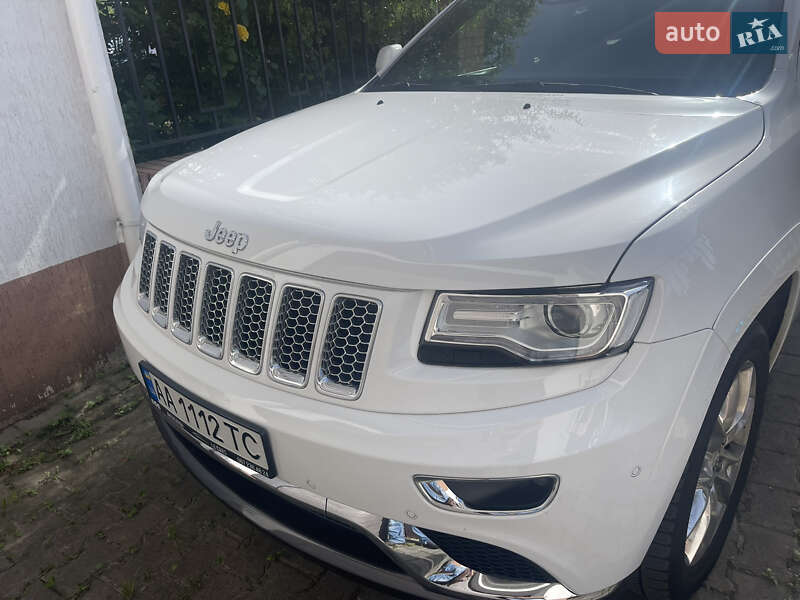 Внедорожник / Кроссовер Jeep Grand Cherokee 2014 в Киеве