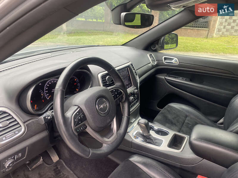 Внедорожник / Кроссовер Jeep Grand Cherokee 2018 в Ровно