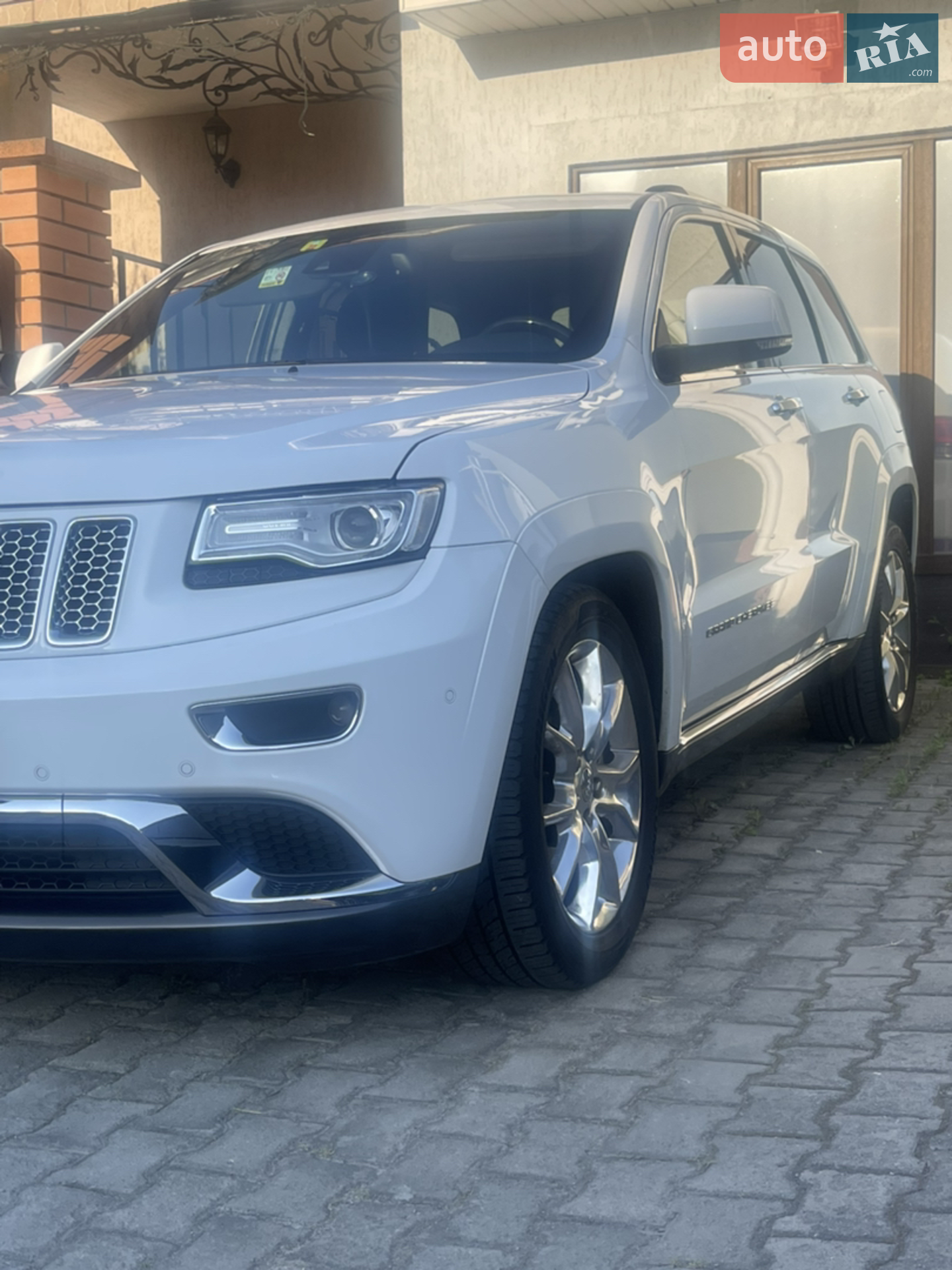 2014 Jeep Grand Cherokee - мініатюра 3