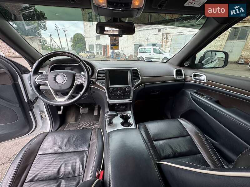 Внедорожник / Кроссовер Jeep Grand Cherokee 2014 в Новоархангельске