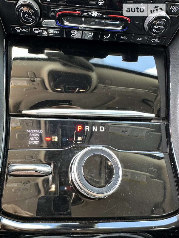 Внедорожник / Кроссовер Jeep Grand Cherokee 2021 в Ивано-Франковске