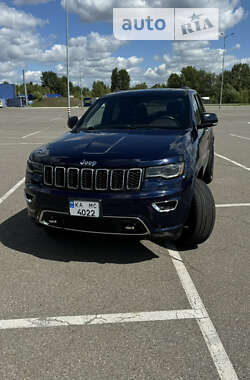 Позашляховик / Кросовер Jeep Grand Cherokee 2017 в Києві