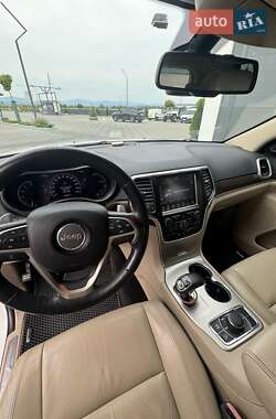 Внедорожник / Кроссовер Jeep Grand Cherokee 2015 в Хусте