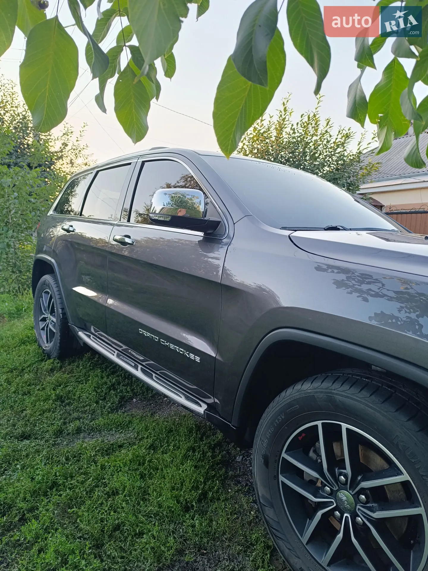 2016 Jeep Grand Cherokee - мініатюра 30