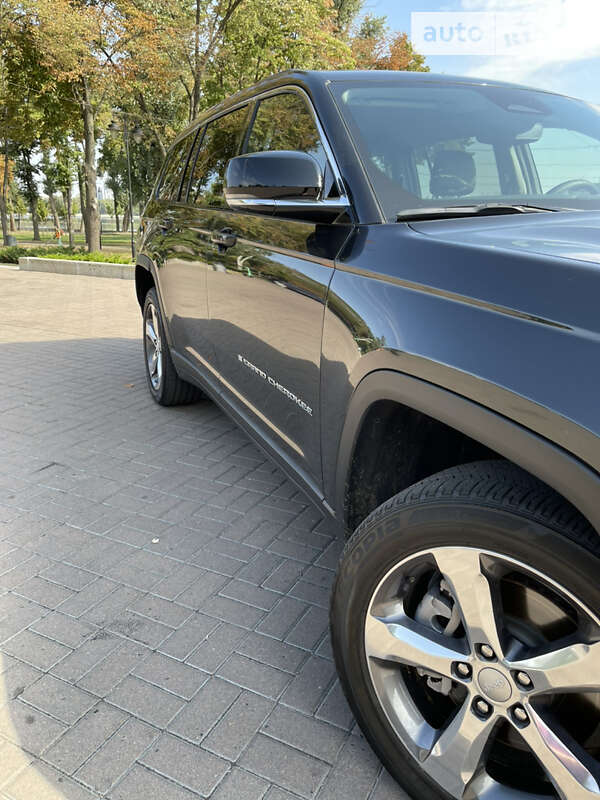 Позашляховик / Кросовер Jeep Grand Cherokee 2021 в Києві