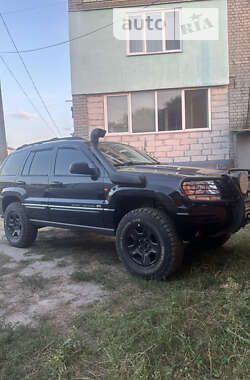 Внедорожник / Кроссовер Jeep Grand Cherokee 2003 в Олевске