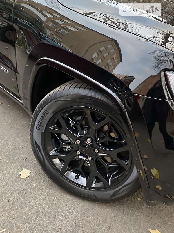 Внедорожник / Кроссовер Jeep Grand Cherokee 2021 в Одессе