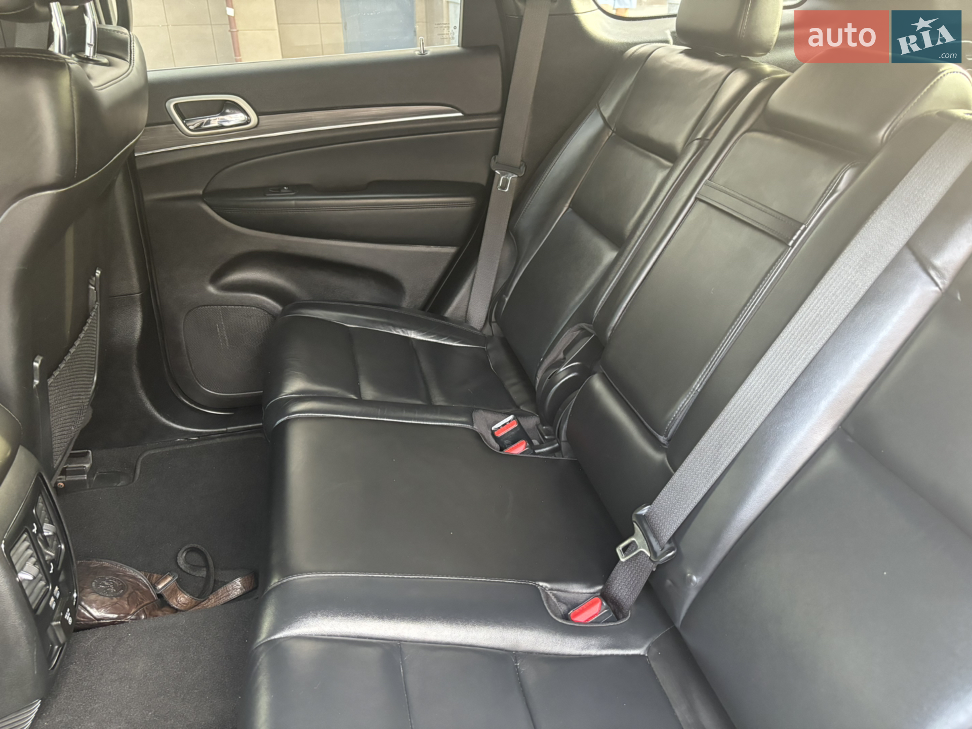 2020 Jeep Grand Cherokee - мініатюра 35