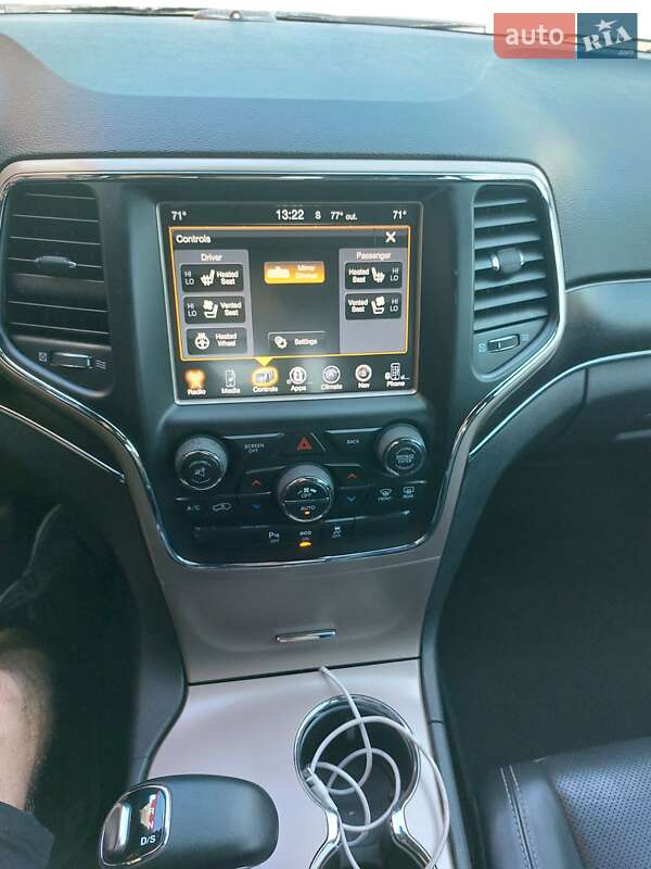 Внедорожник / Кроссовер Jeep Grand Cherokee 2014 в Гайсине