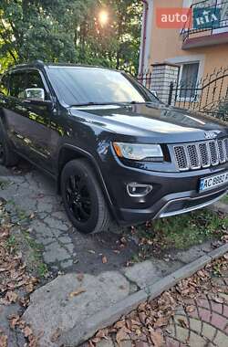 Внедорожник / Кроссовер Jeep Grand Cherokee 2015 в Луцке