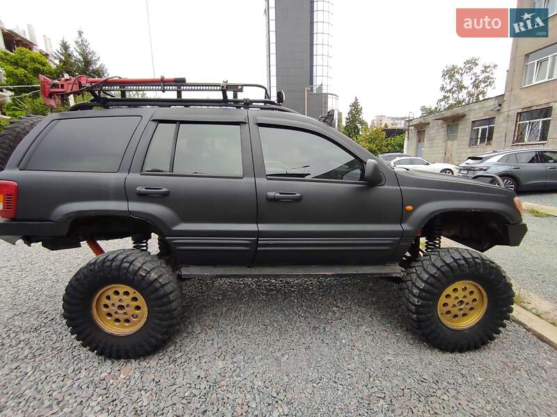 Внедорожник / Кроссовер Jeep Grand Cherokee 2001 в Львове
