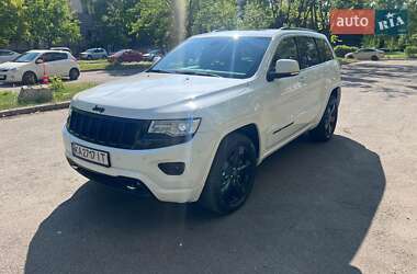 Позашляховик / Кросовер Jeep Grand Cherokee 2015 в Києві