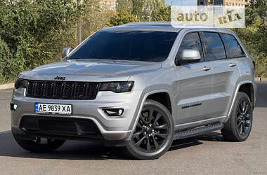 Внедорожник / Кроссовер Jeep Grand Cherokee 2017 в Кривом Роге